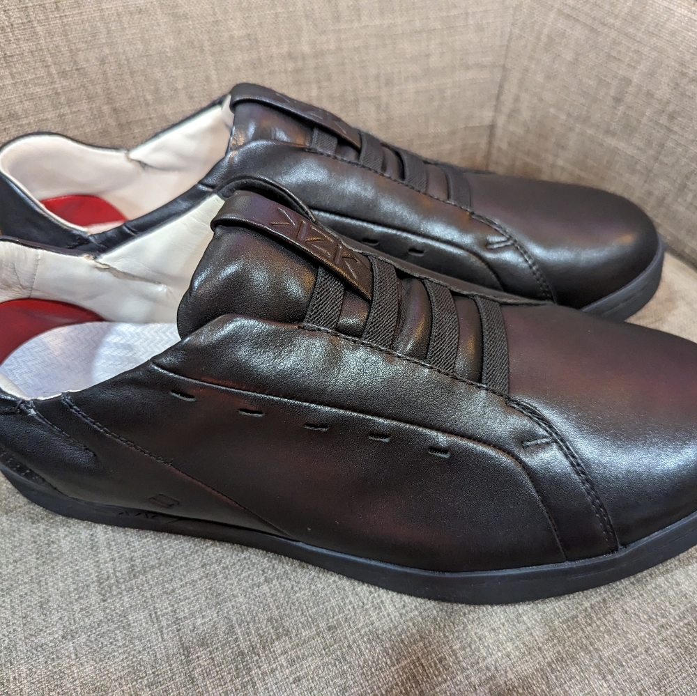 Kizik Men's size 12W